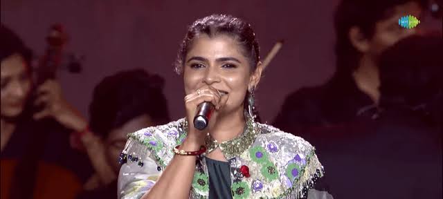 On this beautiful day of Chinmayi's bday we (<a href="/ajaidoesnttweet/">A</a>  &amp; I) want to let y'all know that we will be doing Chinmayi Bracket (multilingual, hopefully) cos her discography needs to be celebrated even more 🥰
Will announce dates and deets later
QT with ur fave Chinmayi songs