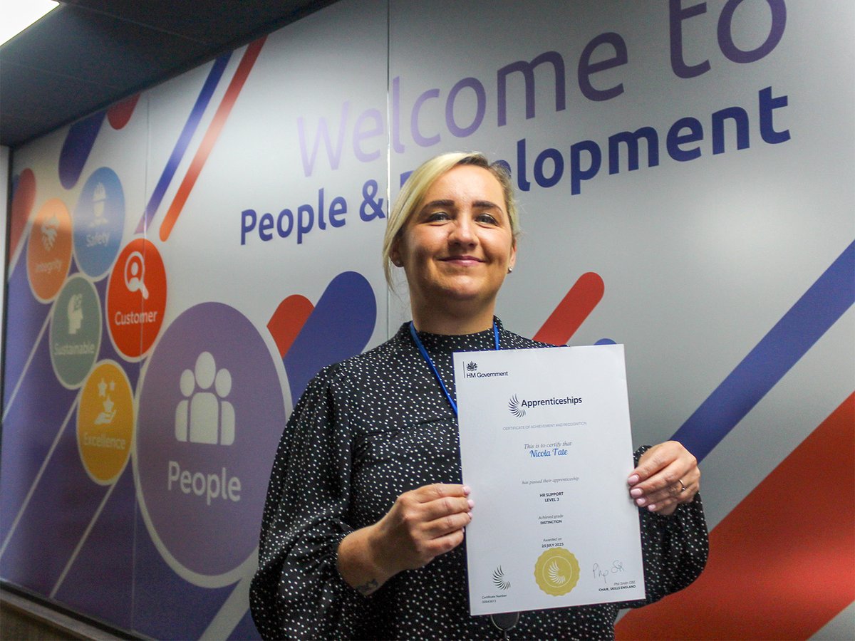 Bethell Group (@bethellgroup) on Twitter photo Well done to Nicola who completed her Level 3 HR Support apprenticeship with an impressive Distinction! <a href="/SalfordSCCGroup/">Salford City College Group</a> Well done to Nicola who completed her Level 3 HR Support apprenticeship with an impressive Distinction! <a href="/SalfordSCCGroup/">Salford City College Group</a>