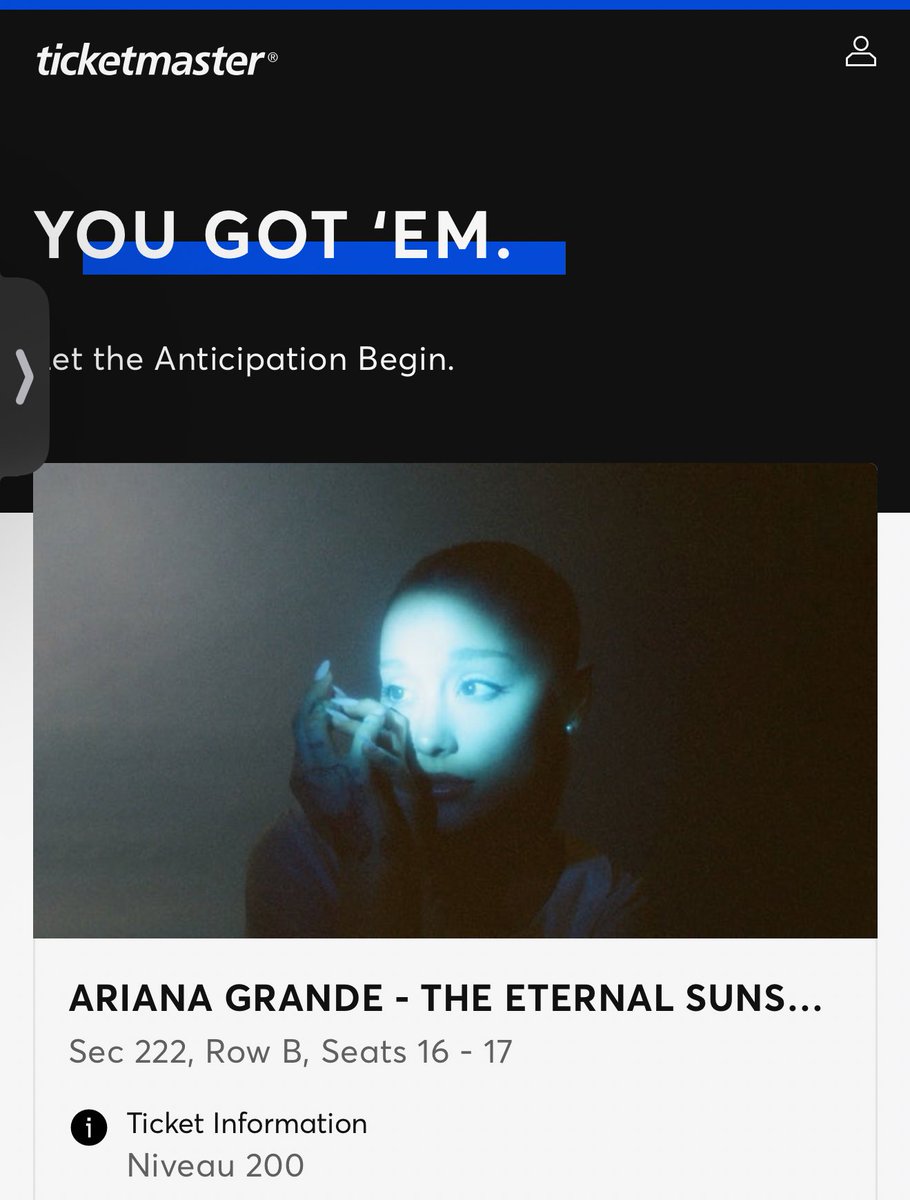 skskrry's tweet image. so excited to see ariana even though all i know is the wizard of oz songs!!!!!