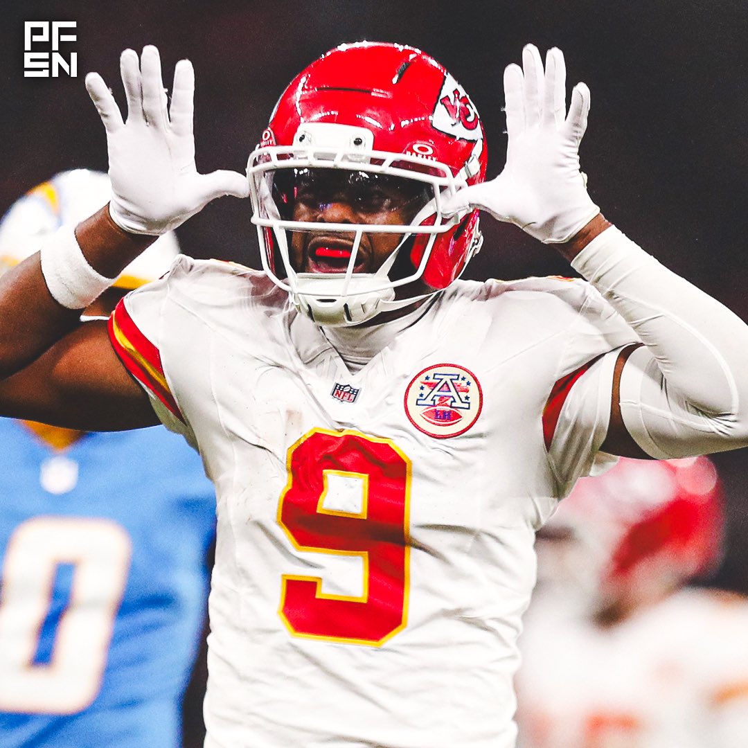 WRs with the highest catch rate over expected in Week 1 (min. 5 targets):

📈 JuJu Smith-Schuster - 28.6%
📈 Kayshon Boutte - 26.2%
📈 Puka Nacua - 25.7%
📈 Marvin Harrison Jr. - 25.7%
📈 Stefon Diggs - 20.14%
📈 Zay Flowers - 15.0%
📈 DJ Moore - 14.6%
📈 Garrett Wilson - 13.9%