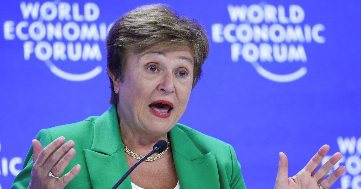 -Si los argentinos persisten en querer comer todos los días, será muy difícil que el país pueda salir adelante; confiamos en el Presidente Milei para frenar ese impulso populista en octubre.