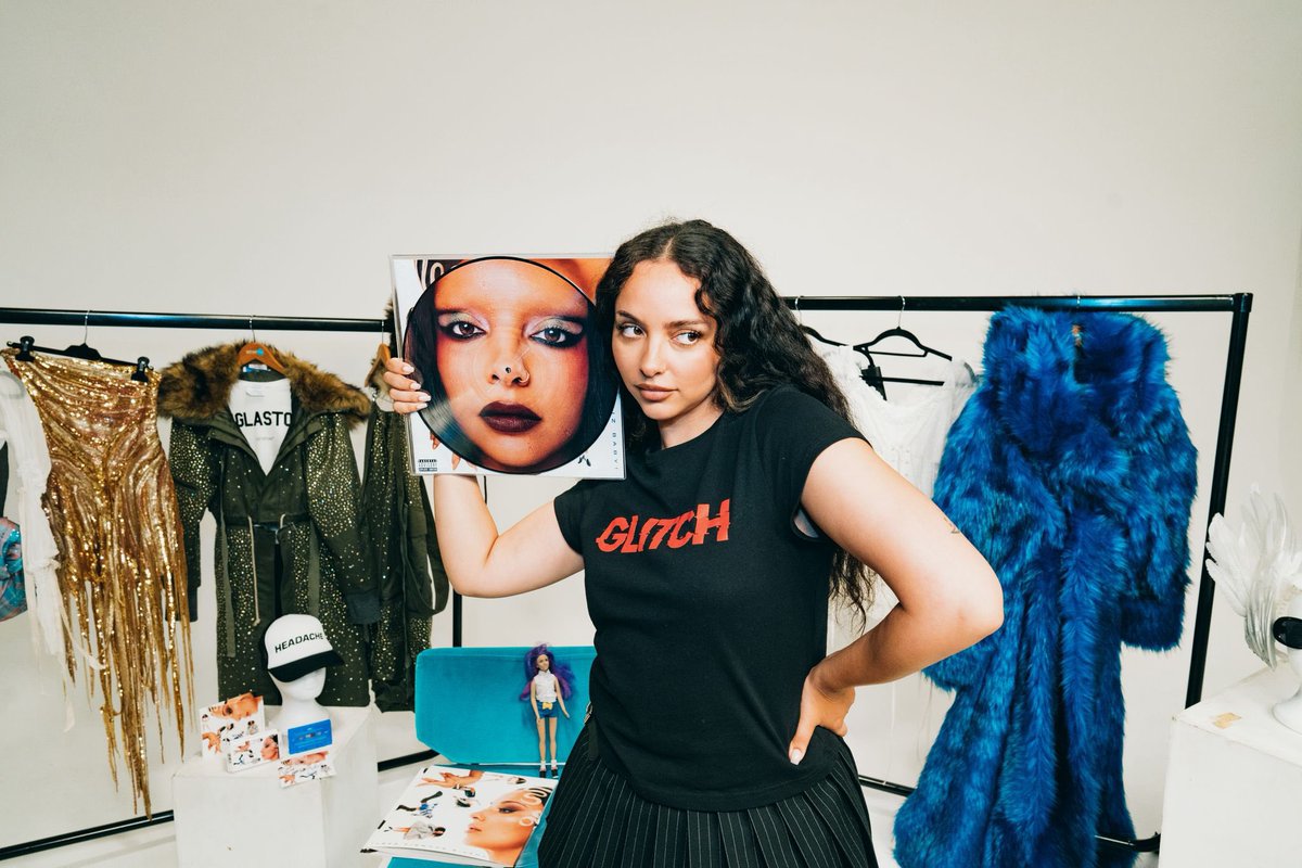 JADE says her album track ‘Glitch’ drew inspiration from Janet Jackson:

“‘Glitch’ originated from me having an eye twitch when I’m anxious, and struggling with the stress of the industry. I wanted it to feel quite electronic. My brain is literally glitching. I wanted it to have