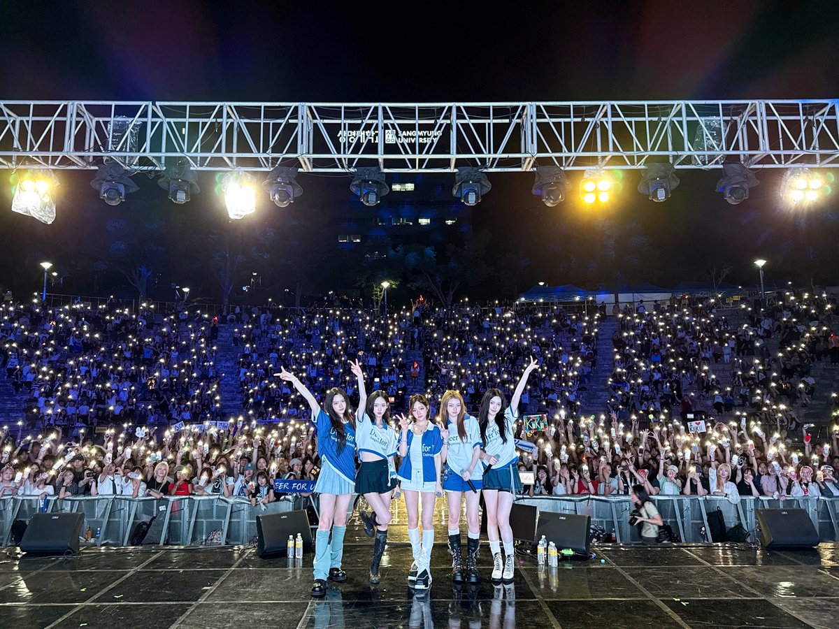 [📸]
250910 #상명대학교 대동제 '2025 Deer For U_Gift'

학우분들의 응원소리에 더 빛났던 무대✨
또 하나의 따뜻한 추억 완성ღ

#KiiiKiii #키키