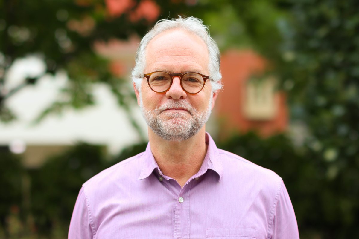 🎓 Join our faculty member Avi Kaplan and the Smithsonian Institution’s Lemelson Center virtually on September 25, 12–3:30 p.m. (ET) for the annual symposium, Exploring Role Identity Across Learning Environments: New Perspectives.

Register now: ow.ly/eNWt50WRtkv