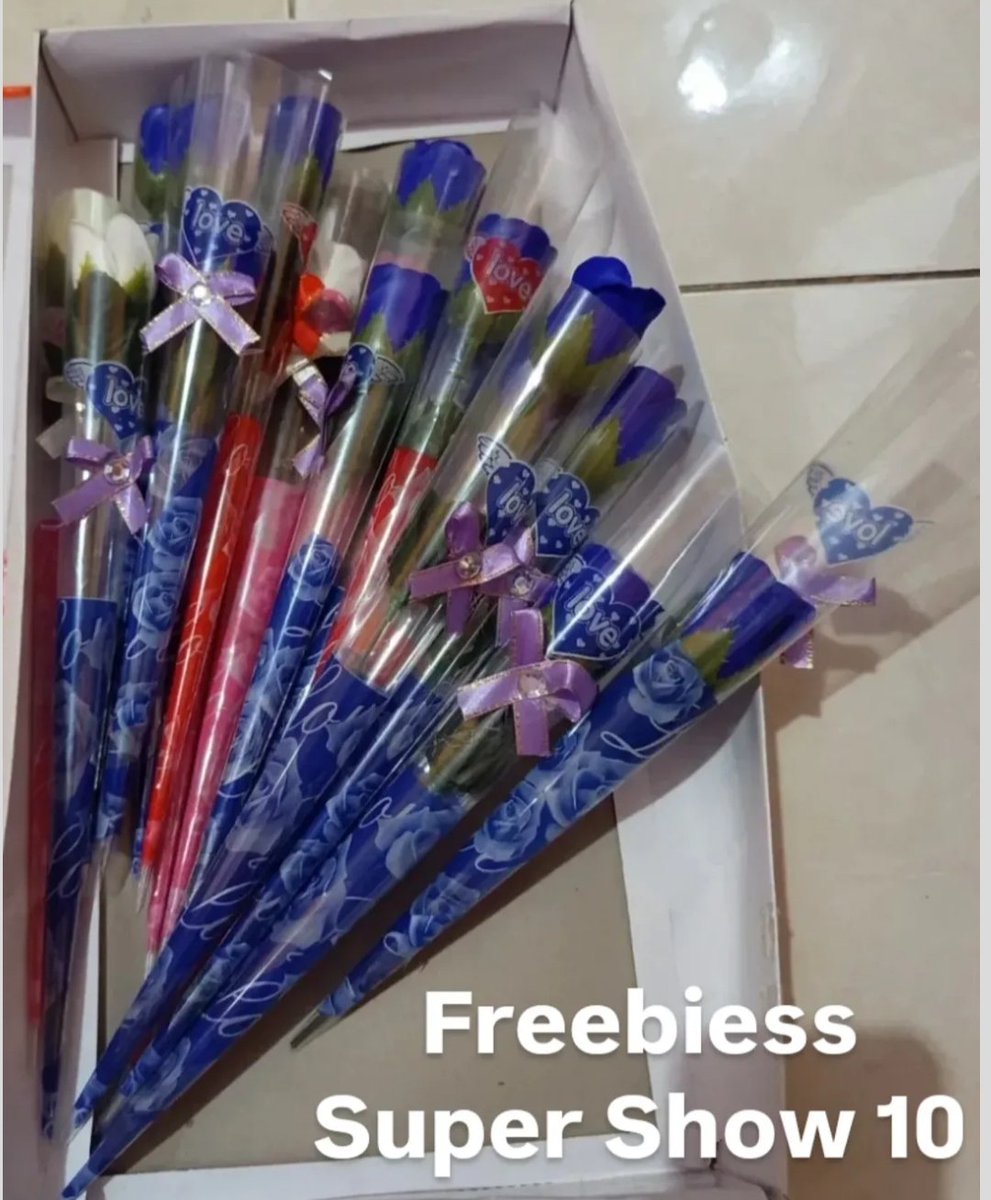 Hallo ELF👋.. aku nanti bagi bagi sedikit freebies rose blue ya.. di penukaran tiket SUPER SHOW 10 💙💐

🕛 TBA - SIANG
📍ICE BSD 
🗓️ JUMAT 12 SEPTEMBER 

say haii aja ya.. see you 👋😁

#supershow10jkt #superjunior #supershow10jakarta2025