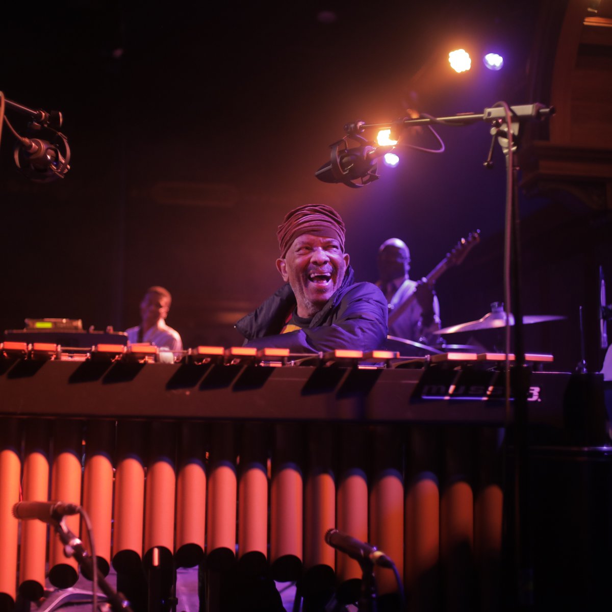 Happy Heavenly Birthday to the great Roy Ayers!

Everybody loves the sunshine… but everybody loves you more. Thank you, Roy, for the wisdom, the laughter, the music, &amp; the memories. For being exactly who you are, every single time.

Keep bringing the good vibes up in the sky 🕊️