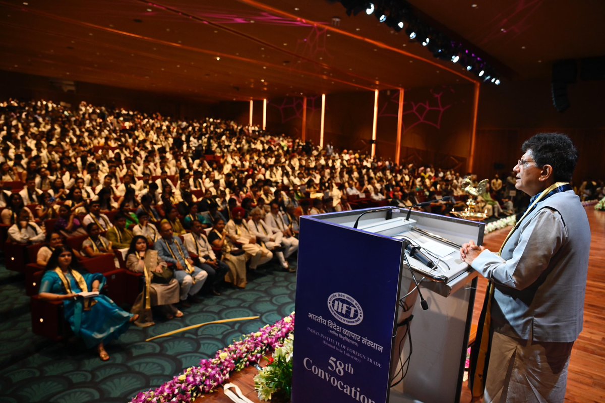 PiyushGoyal's tweet photo. Congratulations, #Batch2025 of @IIFT_Official! 🙂

It was a pleasure to address the 58th Convocation of the Indian Institute of Foreign Trade (IIFT) and present awards & medals to the students.

It was heartening to witness our skilled, talented & brave Yuva embarking on their journey in the realm of international trade. Highlighted how their knowledge & expertise will help expand India’s global trade footprint, boost competitiveness & unlock new growth opportunities.

Also, emphasised their role as nation-builders in steering India’s growth story & contributing to the vision of Viksit Bharat 2047.

📹 https://t.co/4ryMgsYt1c