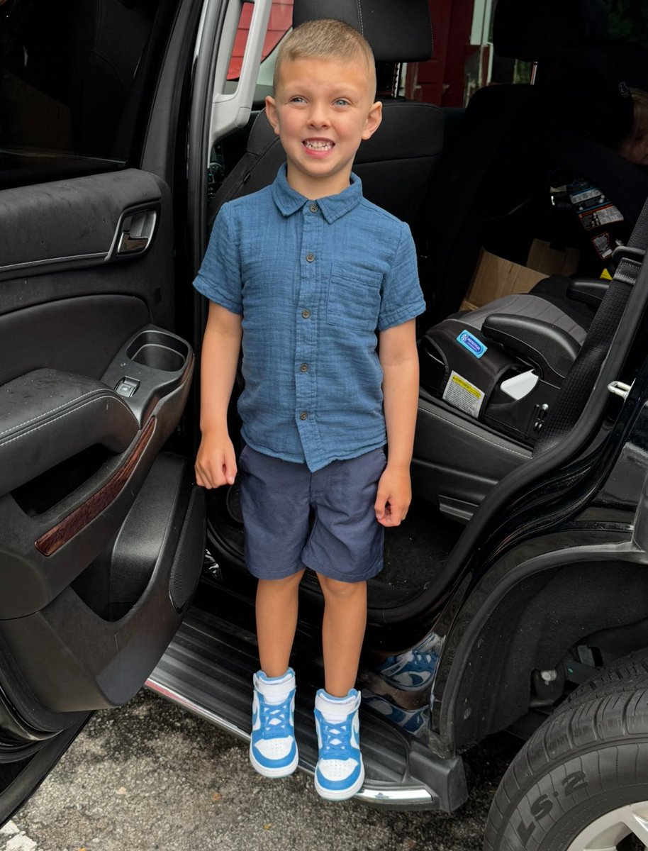 CoachOSullivan's tweet image. Patrick is THE BIG 5! Happy birthday son! Keep reaching for the stars! Daddy loves you!