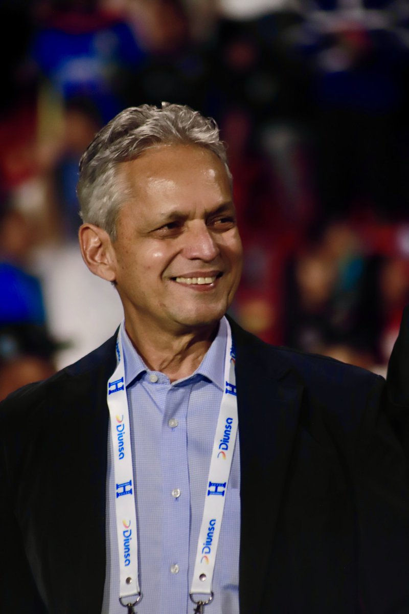 Conscientes de que hay muchas cosas por mejorar, pero confiemos.
¡Todos juntos! 🇭🇳