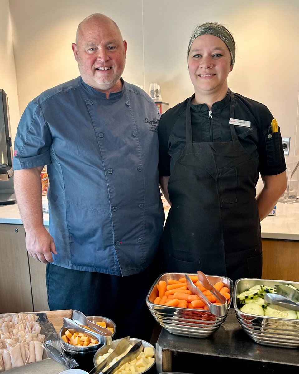ChartwellsCCCGI's tweet photo. Behind every unforgettable meal is a team who poured heart, soul, and a dash of magic into it. 🍽️👨‍🍳👩‍🍳 This week, we celebrate our team that turns ingredients into experiences. #ChefAppreciationWeek #KitchenHeroes https://t.co/HPE6nHhiSD https://t.co/VapZ3LDBKM