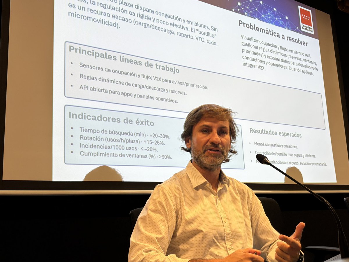 Hoy estamos en la <a href="/ufvmadrid/">Universidad Francisco de Vitoria</a> en la presentación de retos de innovación abierta del Hackathon tecnológico con el Clúster de #Blockchain <a href="/clustersmadrid/">Clusters Tecnológicos de la Comunidad de Madrid</a>.

100 estudiantes a tope para proponer ideas que solucionen problemas del mundo real.