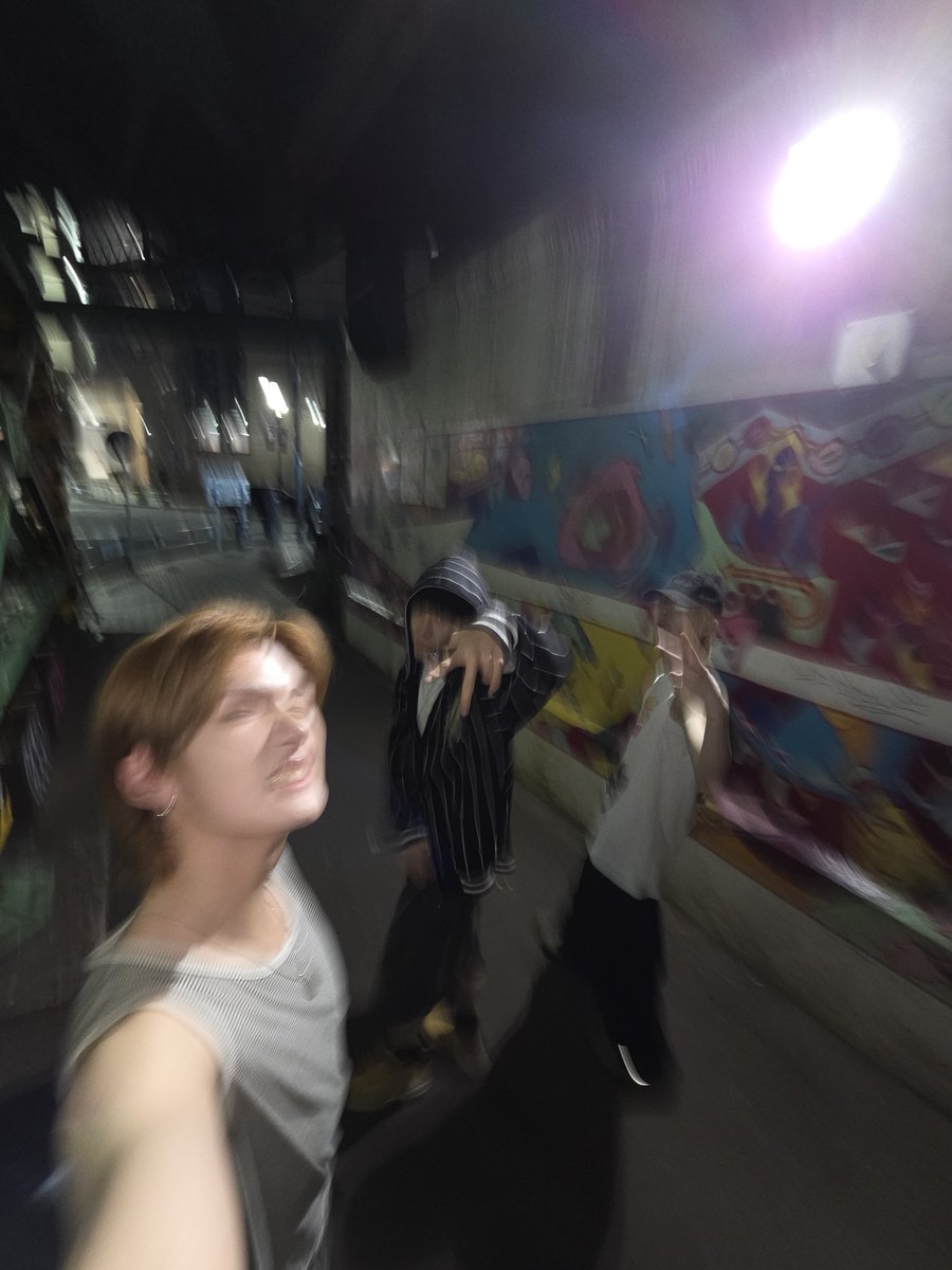 official_arrc's tweet image. [#도하하하]
I saw this guys in japan wow

#ARrC #아크
#DOHA #도하