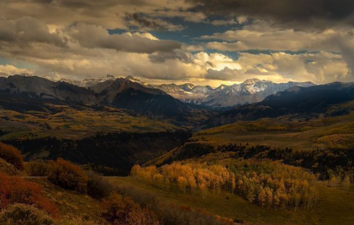 nbrandsberg's tweet photo. Colorado Telluride San Juan Mountains in an Autumn Sunset Landscape 
 
#telluride #colorado #landscape #landscapephotography #sunset #landscape #nature #mountwilson #autumnphotograph #travel  @nbrandsberg https://t.co/BlQquYetPH