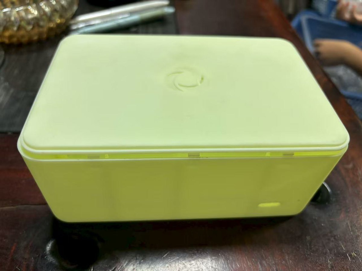 FriggHome's tweet photo. Build in Public FriggBox #3. 🔥

Not just a design or a model anymore, we now have a 3D prototype from our CTO!

Here we go... 👇

Share your thoughts! https://t.co/I7YKAncMfI