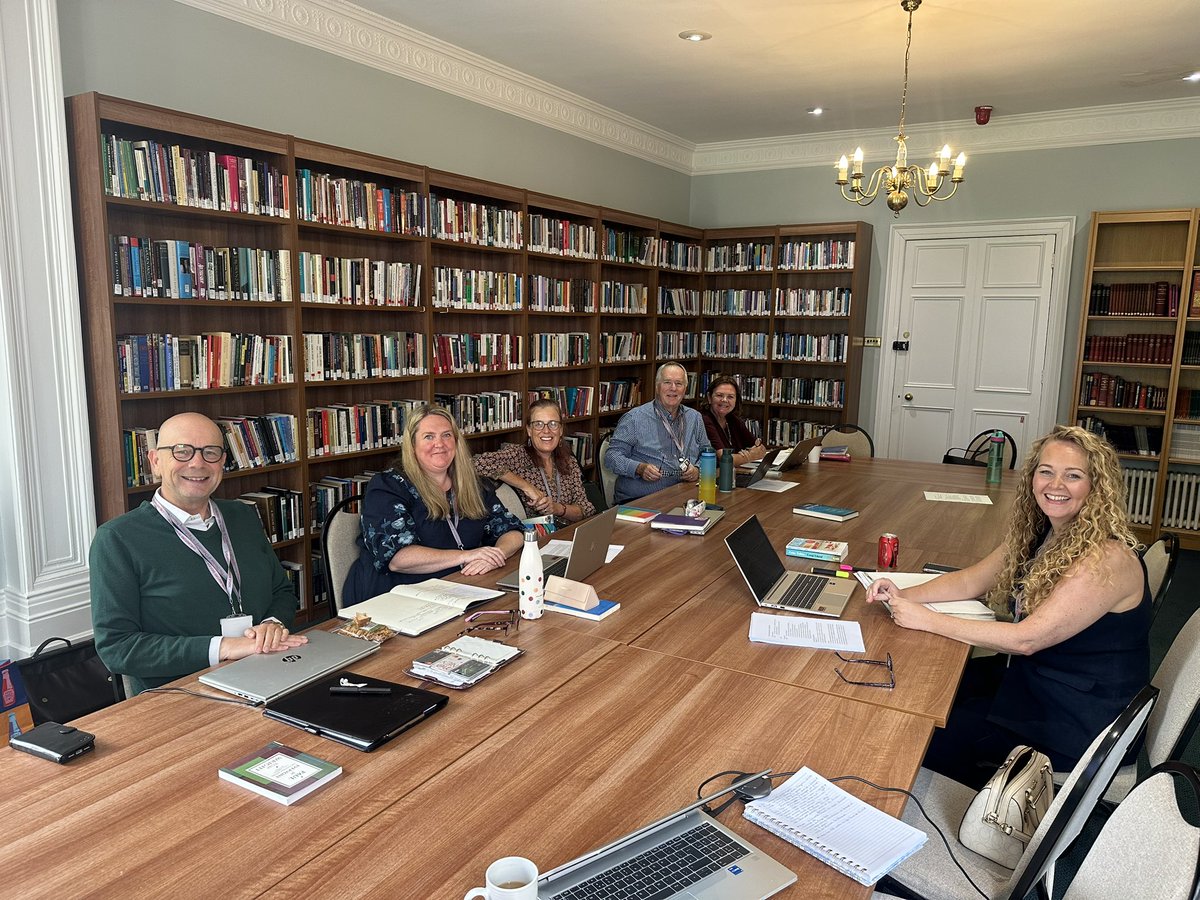 Carrie Prior tweet media