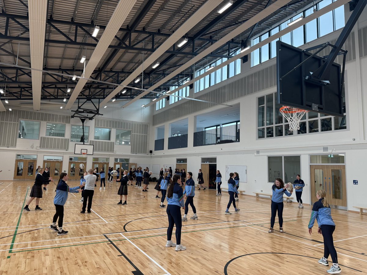 noel devlin tweet media