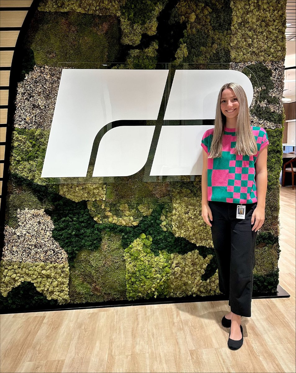 PurdueAgEcon's tweet image. Erica McWhirt (Frankfort, IN) was a public policy intern at @INFarmBureau 
“These experiences strengthened my understanding of the policy process through hands-on legislative analysis!”

#BoilerUp #SummerInternship #PurdueAg