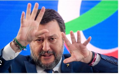 Tranviereincaz1's tweet photo. @baffi_francesco #SalviniCazzaro
#SalviniPagliaccio https://t.co/2HzTQqipSh