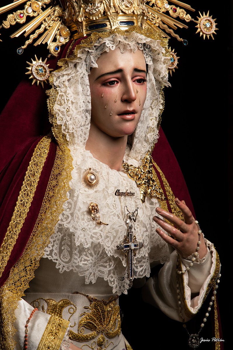 La Hermandad Salesiana, ante el inicio de un nuevo curso escolar, pide la intercesión del Señor del Amor y de María Santísima de la Concepción para que sea un tiempo de fe, esperanza e ilusión para nuestros Hermanos, alumnos y profesores de <a href="/SalesianosCadiz/">Salesianos Cádiz</a>