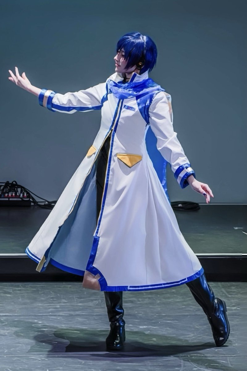 裾の広がり方2次元だった🍨