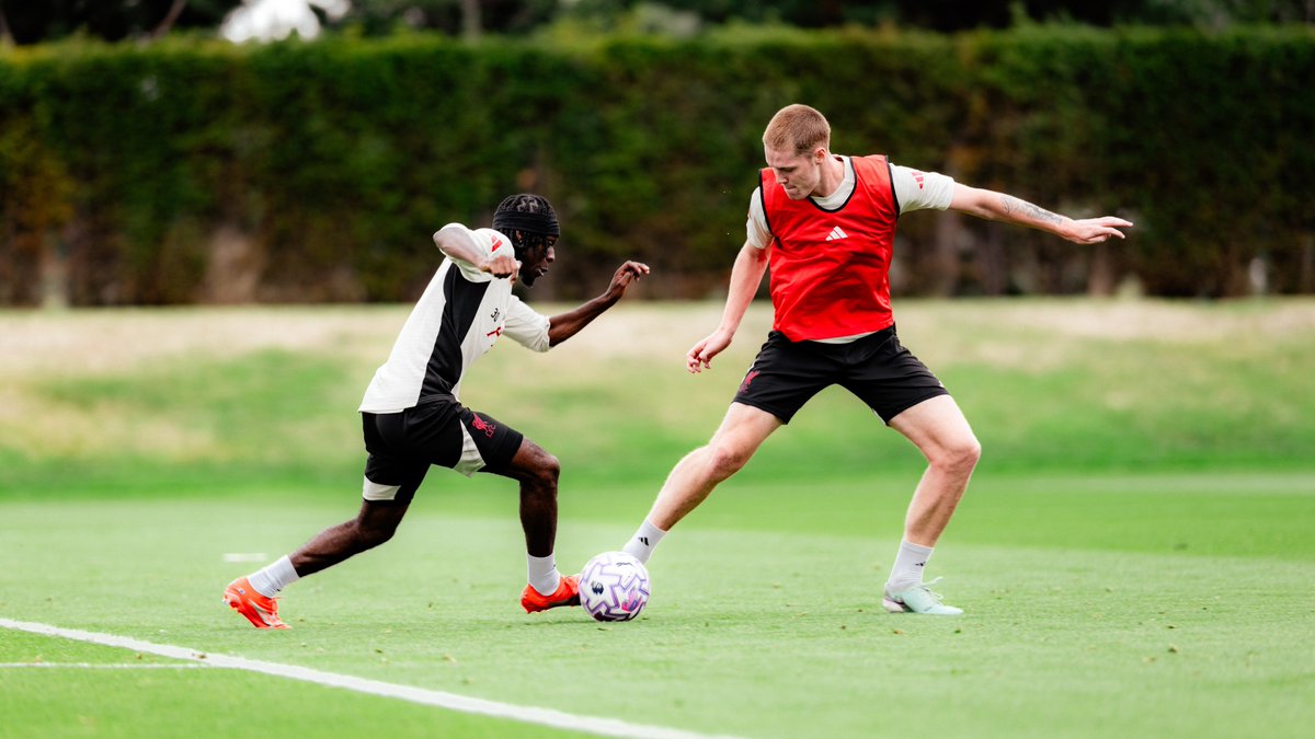 Liverpool FC tweet media