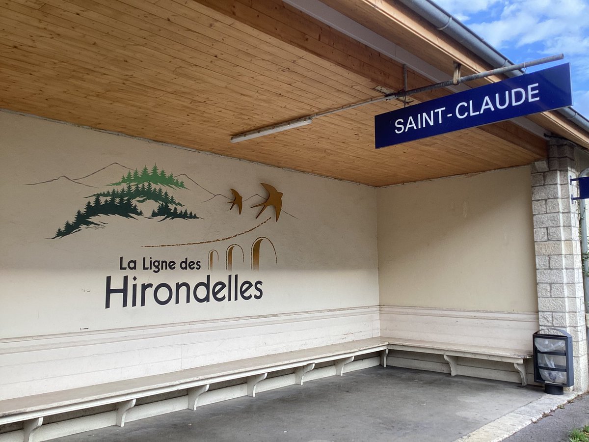 La magnifique ligne des Hirondelles dont on ne se lasse pas….

🥰🤩

Saint Claude