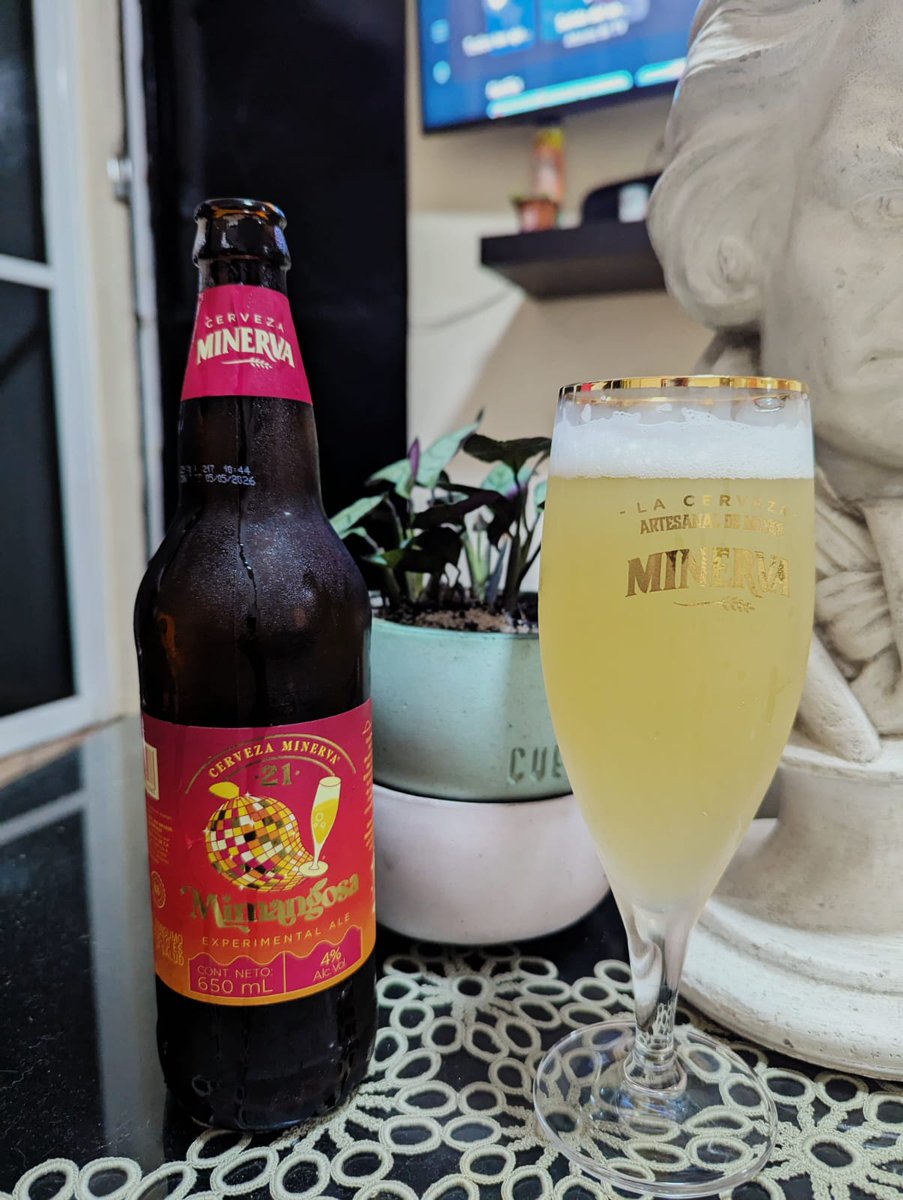 Mitad de semana cervecera, en #Frigus probamos algunas delicias de #EvilTwinNYC <a href="/WeldWerksBrewCo/">WeldWerks Brewing Co.</a> y <a href="/CervezaLaBru/">La Brü</a>  

Ademas la cerveza experimental de aniversario de <a href="/CervezaMinerva/">Cerveza Minerva</a> 

#beer #cerveza #craftbeer #beerme #beertime #beerlover #BrothelHB #drinkbeer #drinks #bier #birra