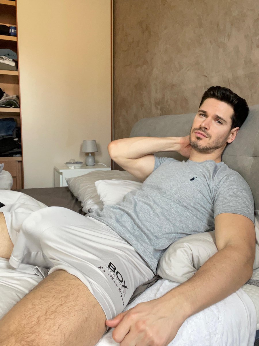 Hot Marc tweet media