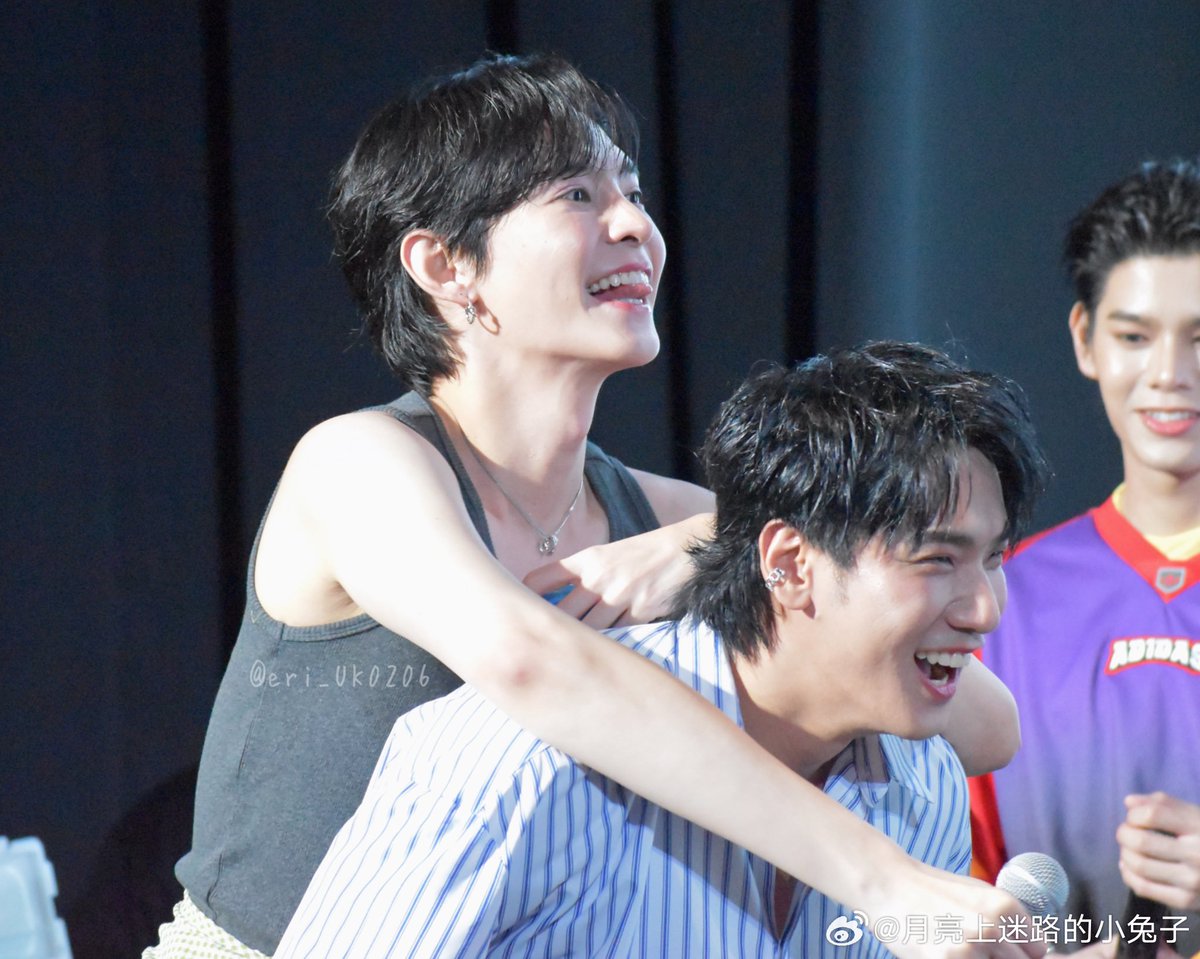 PingNut_Diary's tweet photo. My heart can’t handle this 💖😩

#PingNut 
[ Cr: watermark ] https://t.co/5npLexbqvh