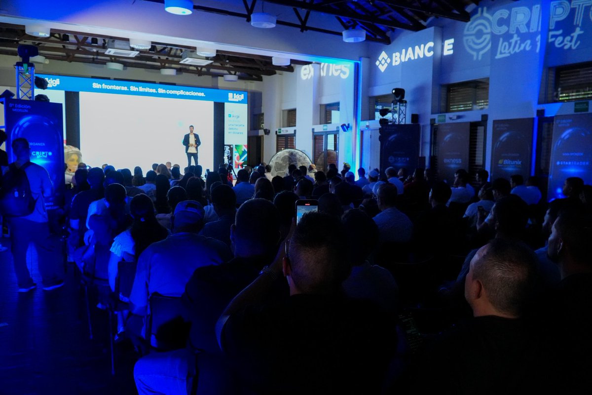 Criptolatinfest's tweet image. Gracias a cada persona, speaker, aliado y patrocinador que hizo posible este logro. Esto apenas comienza… lo mejor está por venir. ⚡🔥

#CriptoLatinFest #SomosComunidad