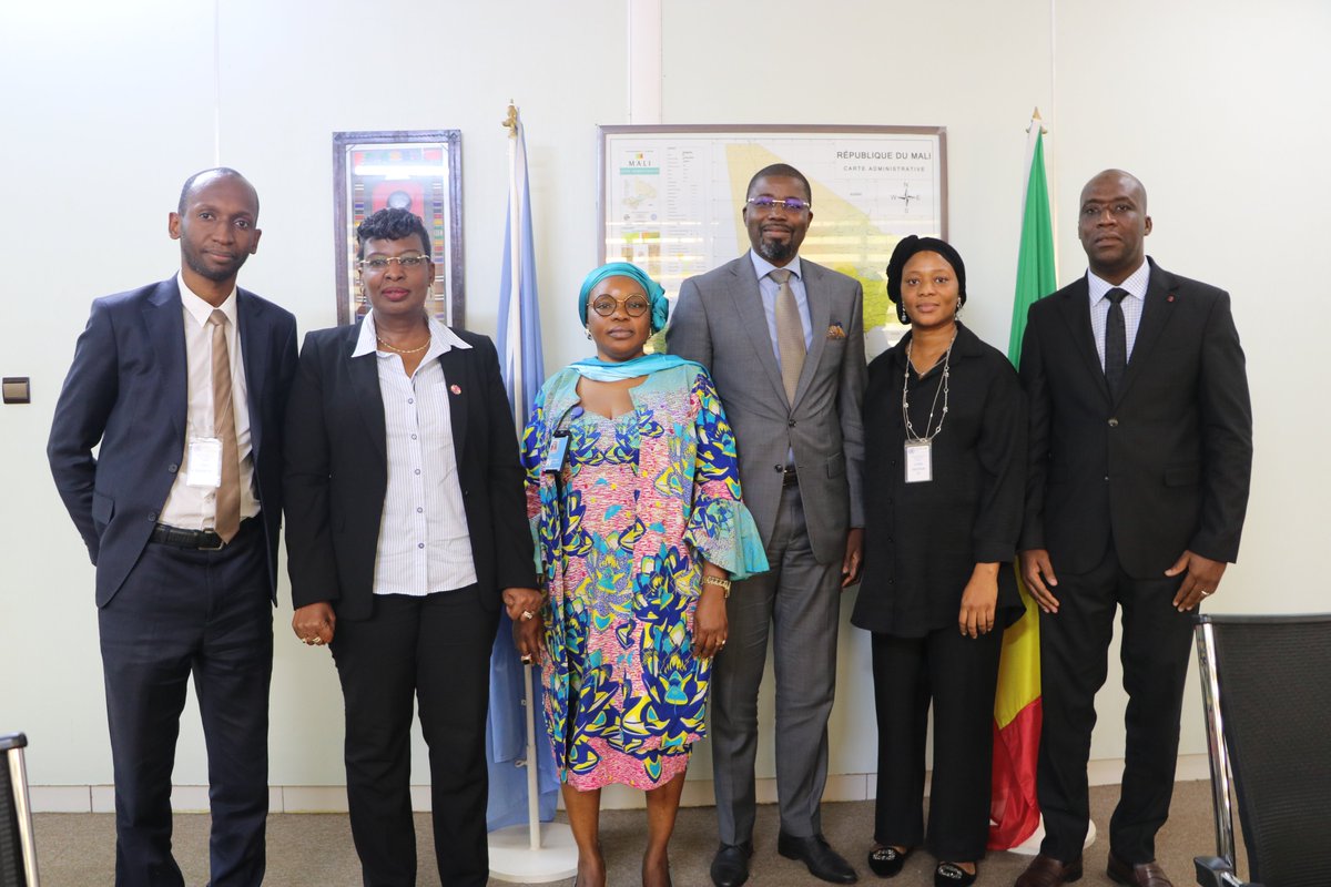 Visite du DG d’@ecobank Mali à ONU Femmes #Mali. Une rencontre fructueuse dont les échanges ont porté sur des perspectives de partenariat pour l’autonomisation des femmes et développer des synergies d’action pour une meilleure prise en compte du genre dans le secteur bancaire.