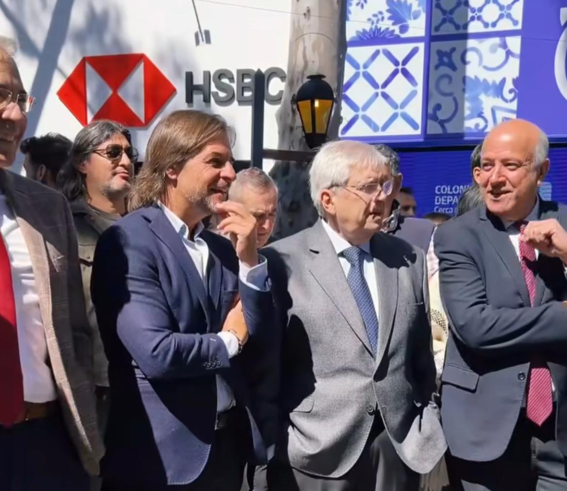 germancoutinho's tweet photo. Linda jornada en la Expo Prado, reencontrándome con representantes de Salto, que comparten con orgullo lo que hace grande a nuestro departamento. También muy buena oportunidad para varias puestas a punto. https://t.co/WF3kBZ3UUK