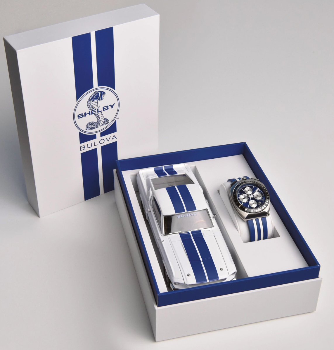 TeamShelbyClub's tweet photo. Bulova, a pioneer in watchmaking since 1875, is celebrating its 150th anniversary with the new, officially licensed, limited-edition Bulova x Shelby Racing Chronograph. This timepiece is a tribute to the brand's storied heritage in auto racing … https://t.co/vUGi7GNN2Q https://t.co/nDMGYfRYHm