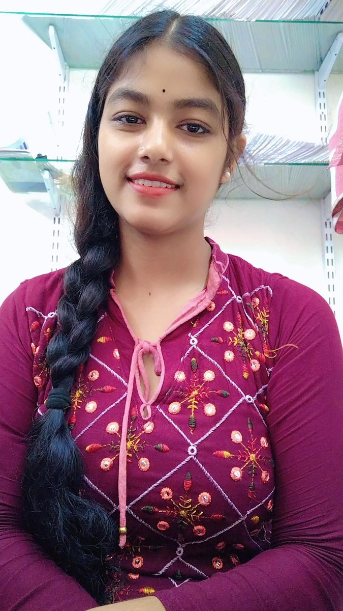 तमन्ना है मेरे मन की हर पल
साथ तुम्हारा हो

जितने भी सांसे चले हैं हर सांस पर
नाम तुम्हारा हो... ❤🌹🌿