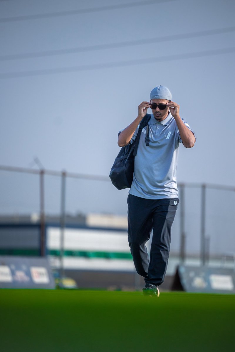 يارب كل الدروب لـ أحلامنا 
تتسخر لنا وتتسهل