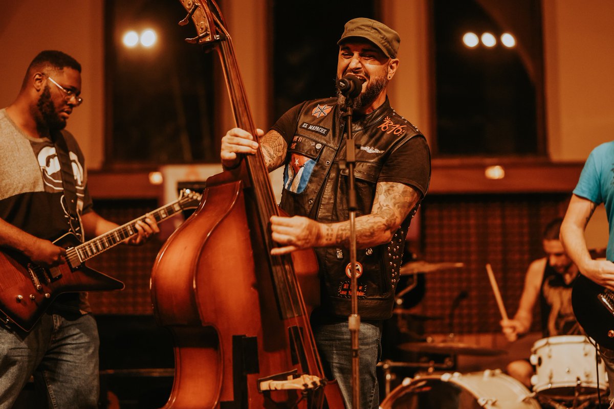 UhuruSolidarity's tweet image. Salute to USM Tampa Bay&apos;s #ArtistsAgainstGenocide benefit show successfully raising over $1,500 for Black Star Industries&apos; anti-colonial independent economic development institutions! 

#Reparations #DaysOfReparations #WhiteSolidarityWithBlackPower #USM #StPete #UhuruSolidarity