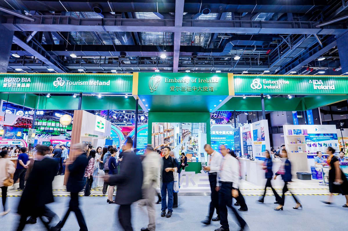 IrlEmbChina's tweet photo. Ambassador O’Brien launches the Irish National Pavilion at China International Fair for Trade in Services. A number of Irish companies are participating in the Pavilion, together with the trade development agencies #working4irl @dfatirl @Entirl @TourismIreland @Bordbia https://t.co/elfiCFGIN2
