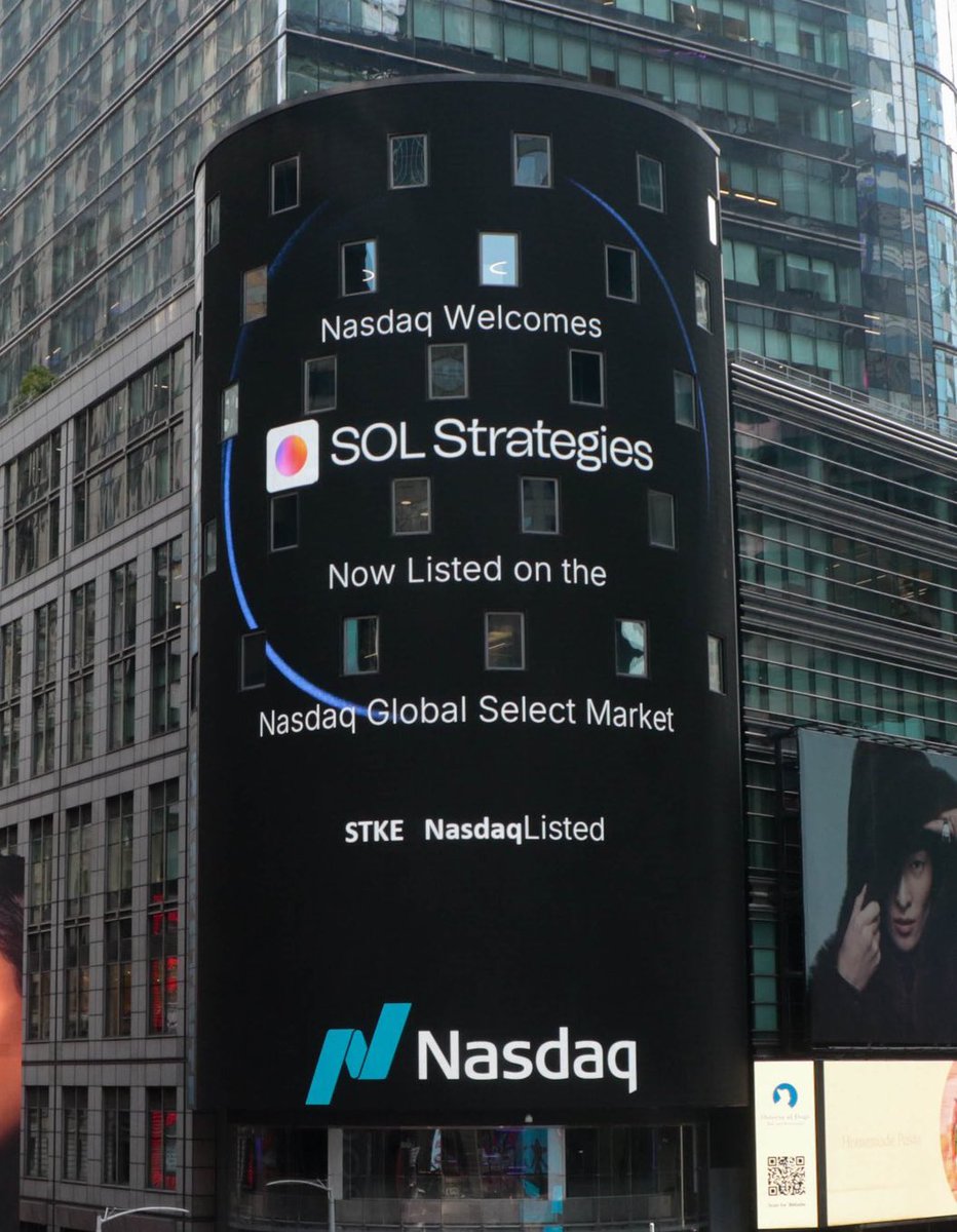 Solana Sensei (@solanasensei) on Twitter photo The word SOLANA has been echoing across all of Wall Street lately.
Institutions are paying attention. The word SOLANA has been echoing across all of Wall Street lately.
Institutions are paying attention.
