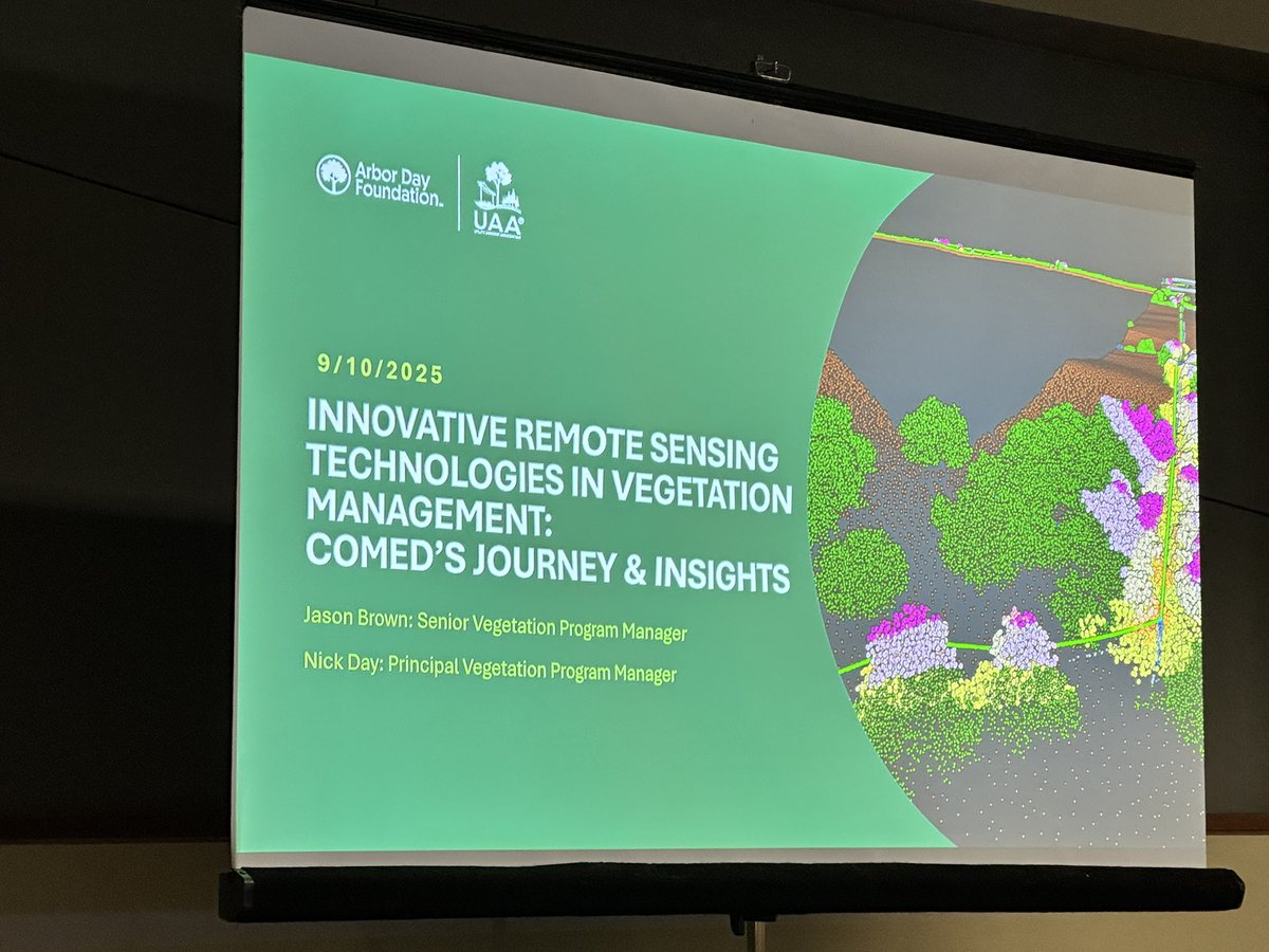 AmyFischbach's tweet image. ComEd compared remote sensing technologies over a two-year period. The speakers at T&amp;amp;U are sharing the results of these LiDAR, HSI and satellite pilot projects. @tdworldmag #treesandutilities