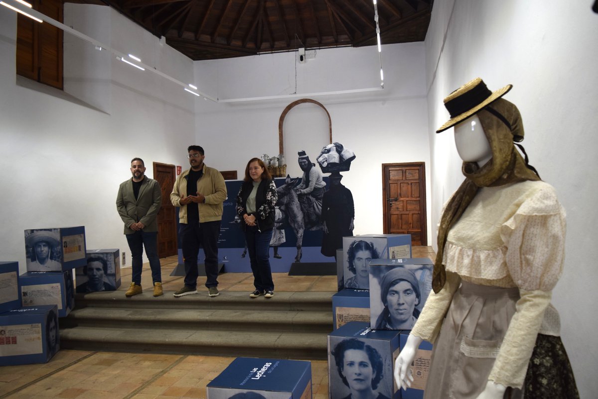 🥛 Rendimos homenaje a las lecheras laguneras en una expocisión que revive su historia, vestimenta y legado.

De martes a sábado podrás conocer su fuerza y empoderamiento rural.

¡No te la pierdas! 🙌🏼