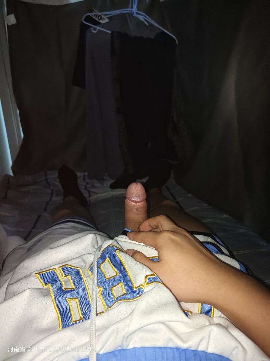 洗完澡挂空挡一直硬着🥵🥵🥵想要🈚️脑给我当喉杯