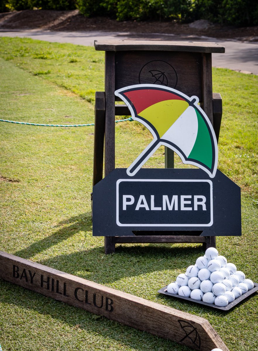 Happy birthday, Mr. Palmer! 🎂 

From the statue to the clubhouse walls, Arnold Palmer’s presence is felt all around Bay Hill.

On his birthday, we invite you to book your stay and immerse yourself in the legacy he left here.

#BayHill