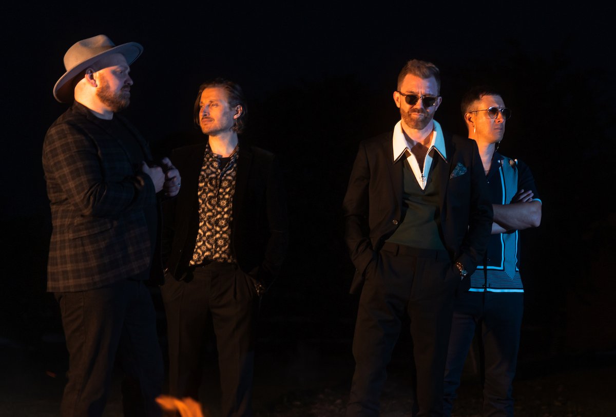 .<a href="/thisisthemilk/">The Milk</a> share new song 'The Middle' - cinematic soul with a warming, analog appeal...

clashmusic.com/news/the-milk-…