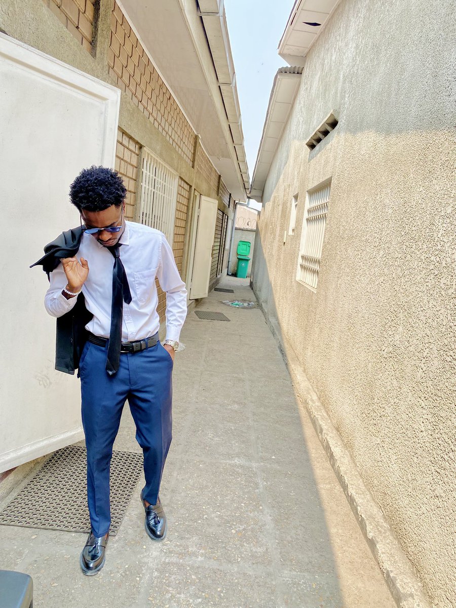 modelson001's tweet image. Je n’ai jamais menti , même quand je ment je dis toujours la vérité 👋