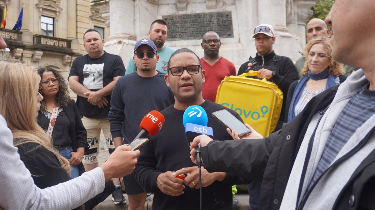✊ CCOO arrasa en las primeras elecciones sindicales de Glovo celebradas en Pamplona: hemos obtenido 8 de los 9 delegados en juego

Es un hito histórico del movimiento obrero: por primera vez, el gigante de las economías de plataforma tendrá un contrapeso sindical en nuestro país