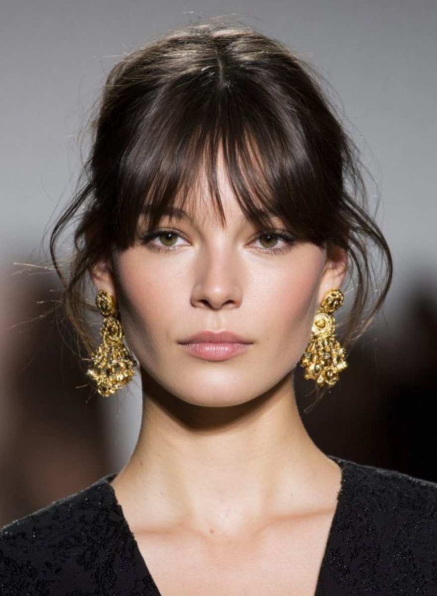 Ni bien deja de hacer calor y yo empiezo con estas ideas 🙊 

El fleco is tempting me…