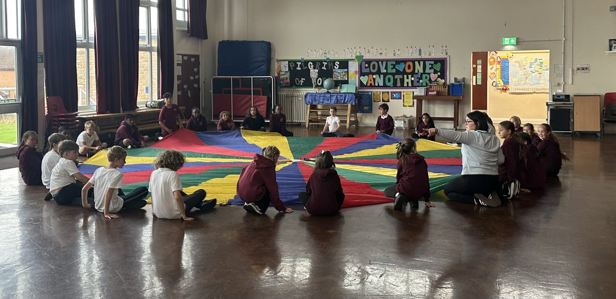 Parachute Games for Blwyddyn 5&amp;6 this afternoon.