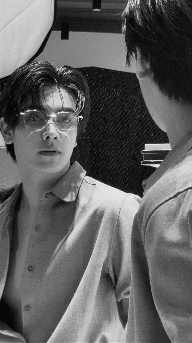 JJoong2559298's tweet photo. สารมีมากก คือบอกตรงนี้เลยว่า โคตรดีย์

JOONG x GENTLEMONSTER

#JoongArchenxGENTLEMONSTER
#GENTLEMONSTER https://t.co/qrpLxc7t52