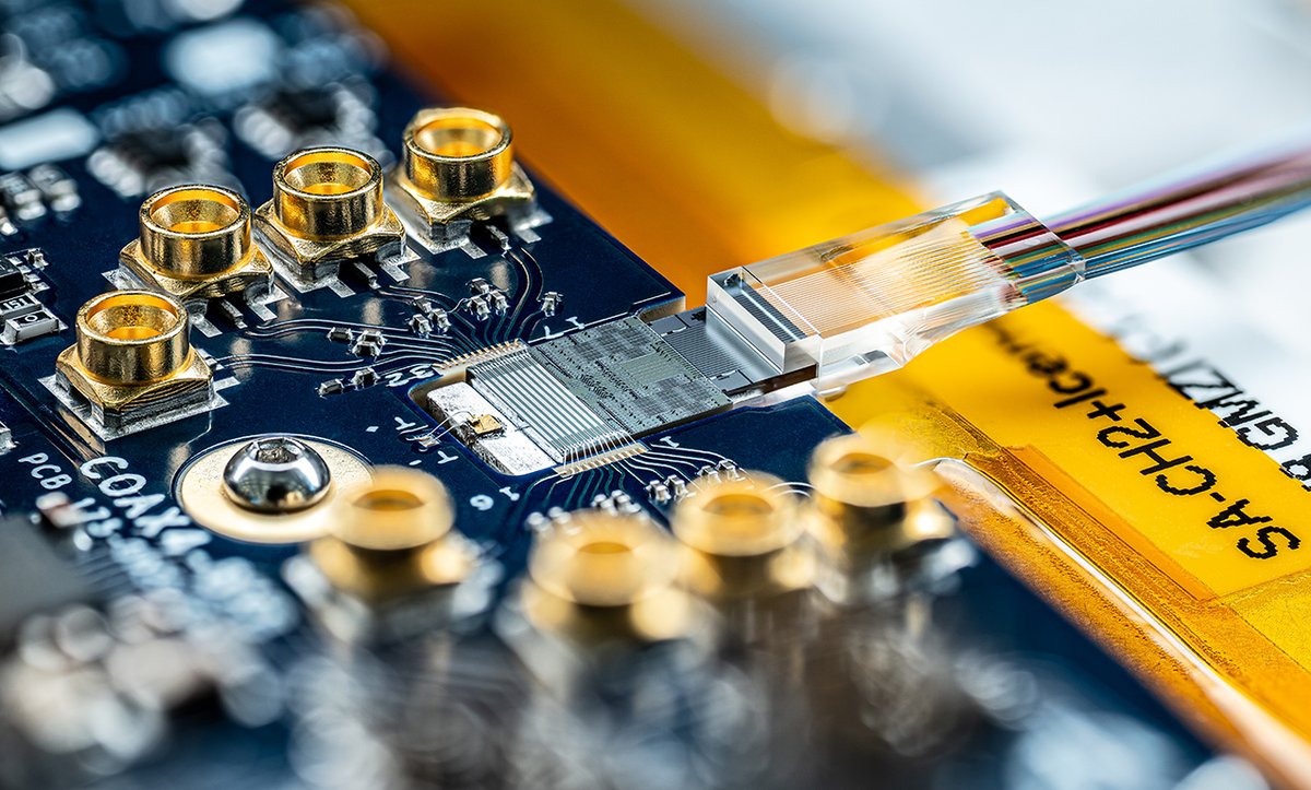 aschilling's tweet image. Some lovely details on that fibre attachment!