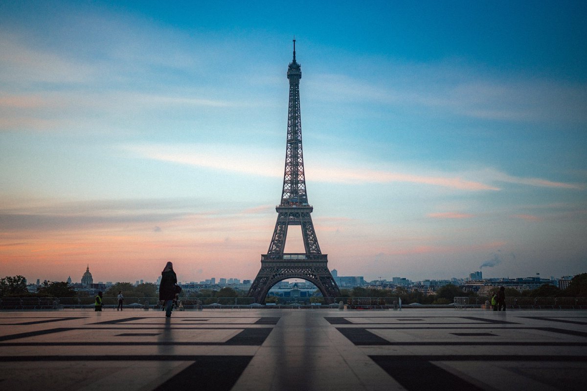 michaelboegl's tweet image. Strolling through Paris 🚶🏻